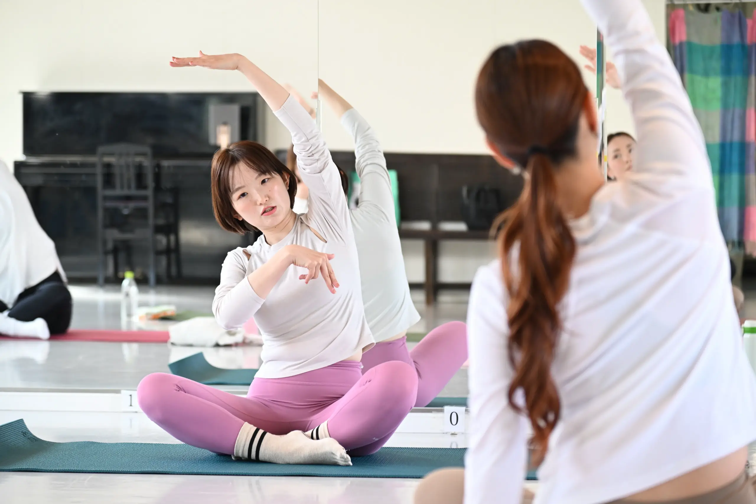 ピラティス ピラティス教室 女性 トレーナー